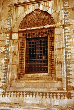 Vorschaubild Yesil Camii (Grüne Moschee), Fenster der Kibla-Wand